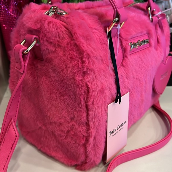 🩷🍒Juicy couture free love speedy satchel - Picture 2 of 13